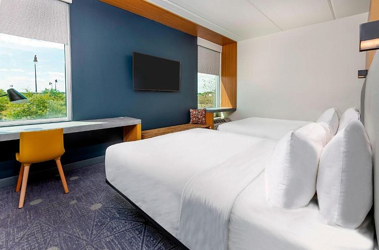 Aloft Jacksonville Airport