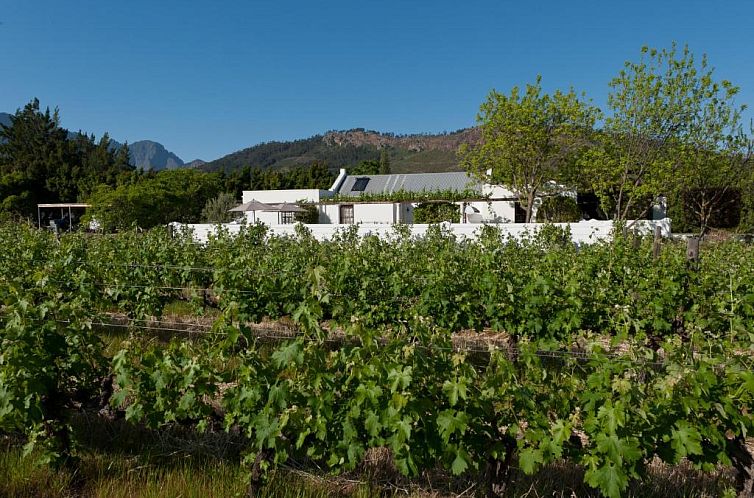 La Galiniere Guest Cottages