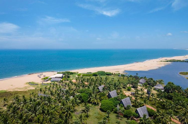 Elements Beach & Nature Resort