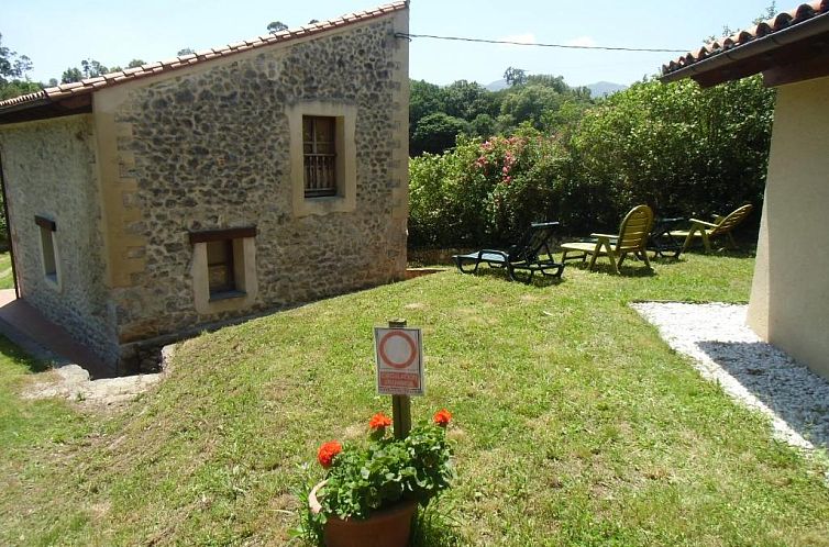 El Pontarron Apartamentos
