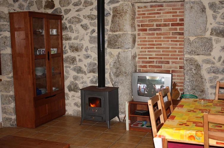 El Pontarron Apartamentos