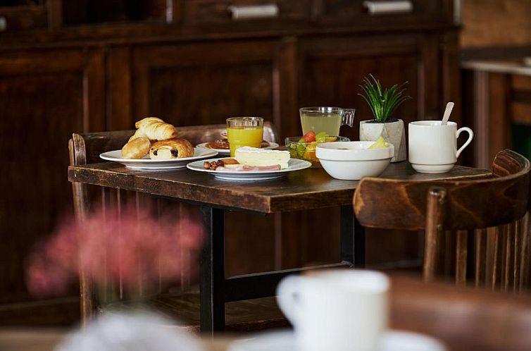 Best Western Hotel Marseille Bourse Vieux Port by Happycultu