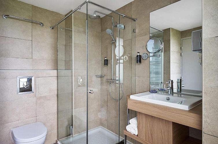 Best Western Hotel Marseille Bourse Vieux Port by Happycultu