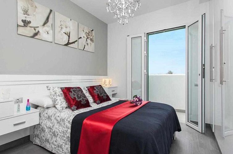 Coral Bay apartamento frente a la playa