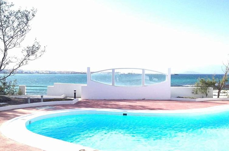 Coral Bay apartamento frente a la playa