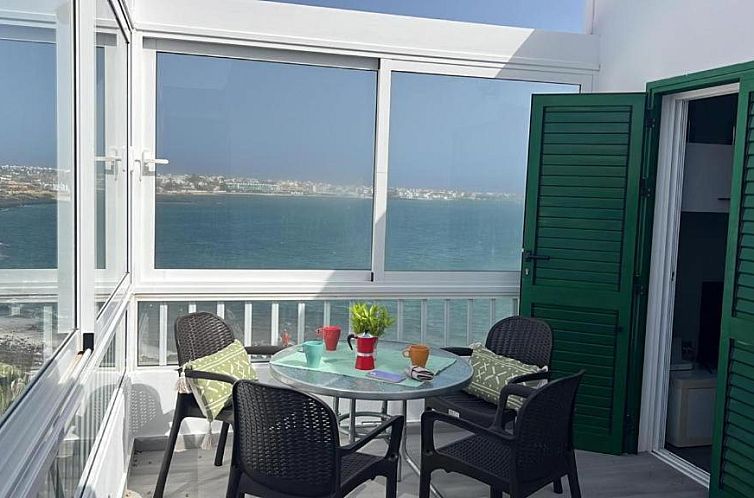 Coral Bay apartamento frente a la playa