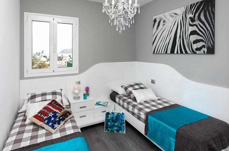 Coral Bay apartamento frente a la playa