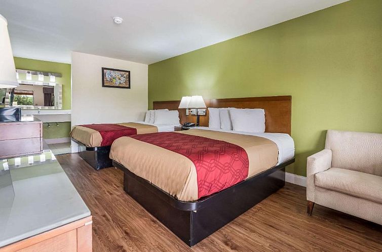 Econo Lodge Forest Park Atlanta Airport