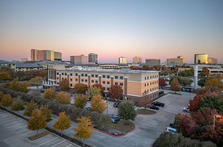 Cambria Hotel Plano - Frisco