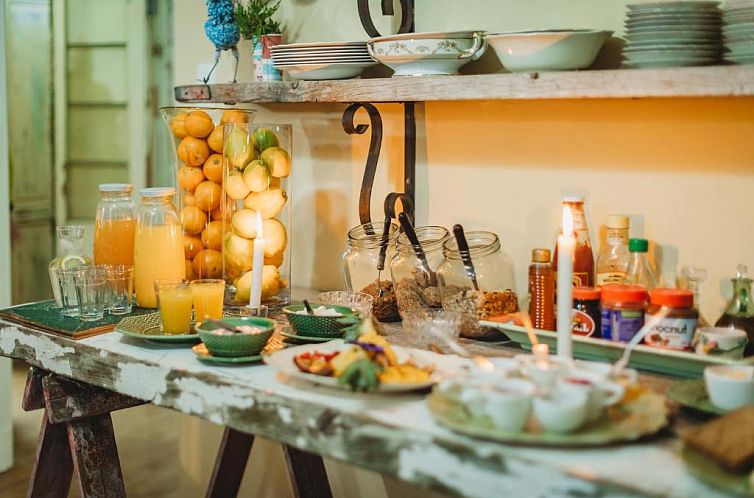 17onWellington Suites