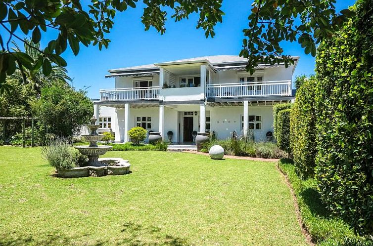 No.10 Caledon Street Guest House