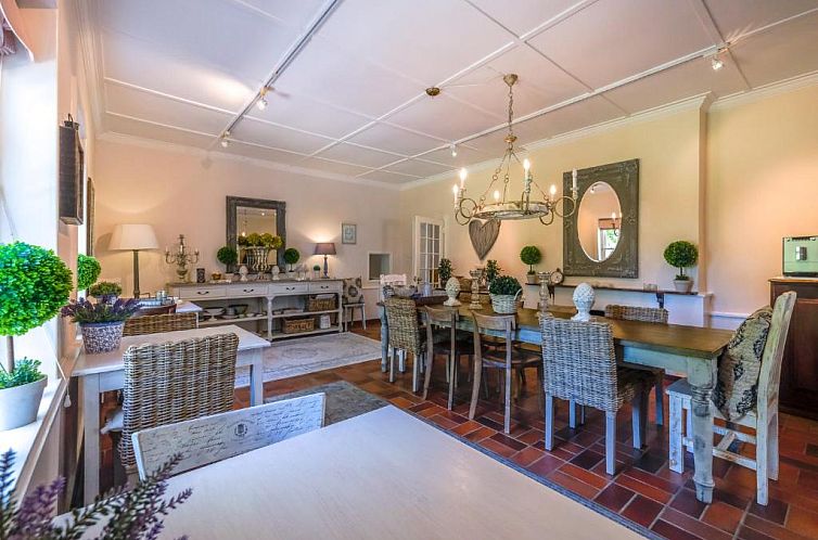 No.10 Caledon Street Guest House
