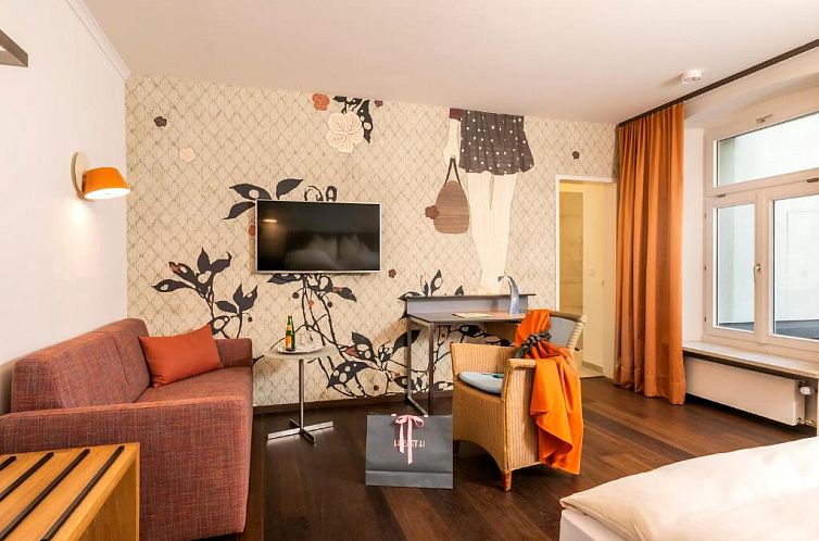 Hotel Münchner Hof und Blauer Turm