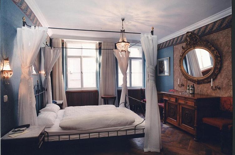 Hotel Orphée - Kleines Haus