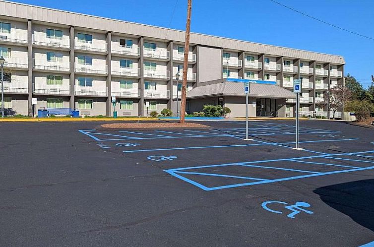 Motel 6-Danvers, MA - Boston North