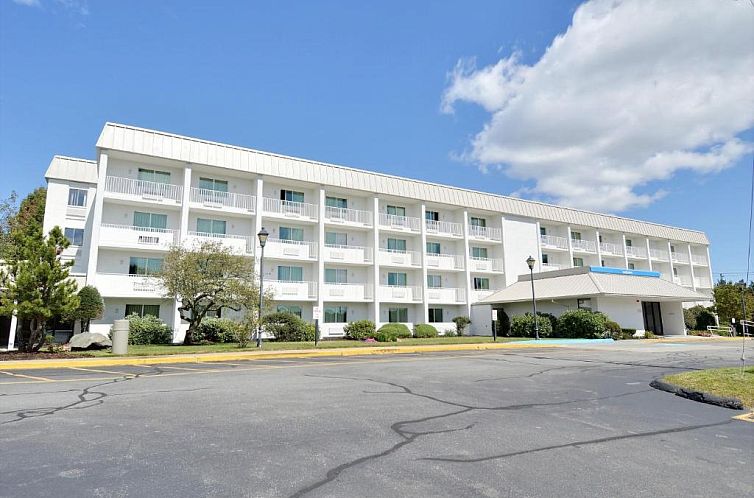 Motel 6-Danvers, MA - Boston North