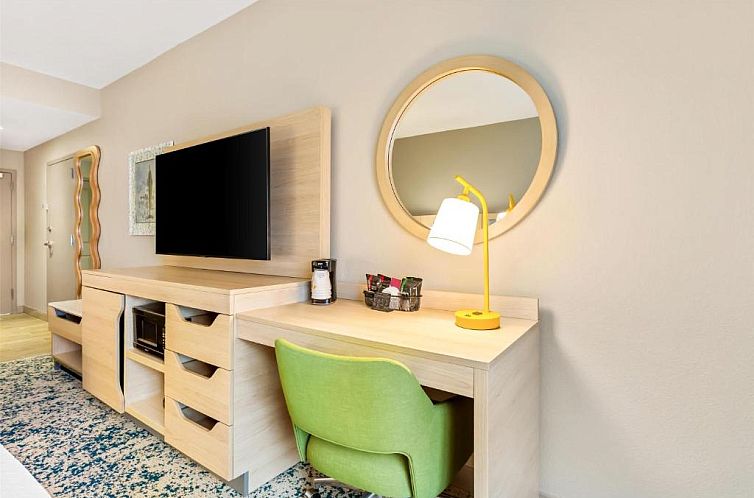 Hampton Inn & Suites St. Petersburg/Downtown