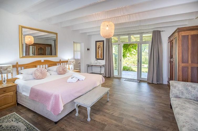 The Vineyard Country House