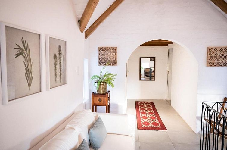 Kogman & Keisie Guest Farm