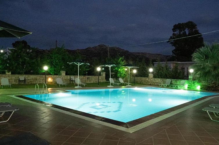 Dimitris Villa Hotel