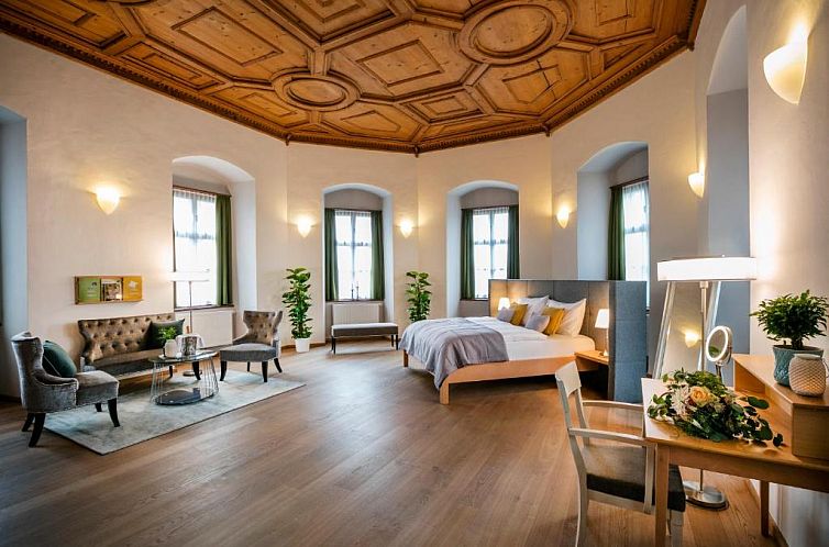 JUFA Hotel Schloss Röthelstein