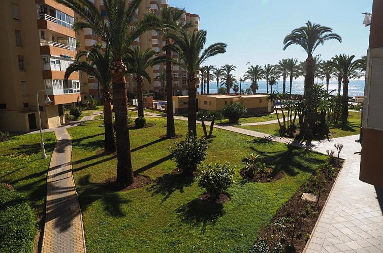 Apartamentos Intercentro Algarrobo-Costa