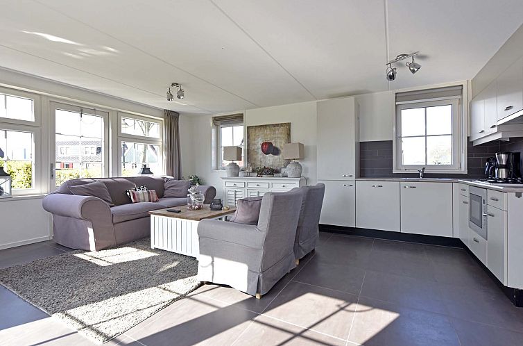 Vrijstaande woning in West-Graftdijk