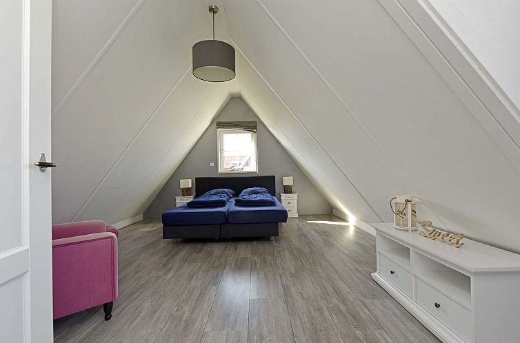 Vrijstaande woning in West-Graftdijk
