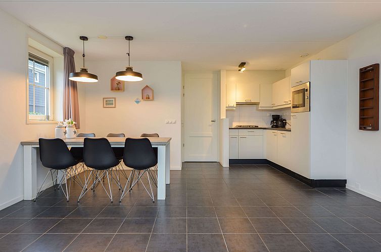 Vrijstaande woning in West-Graftdijk