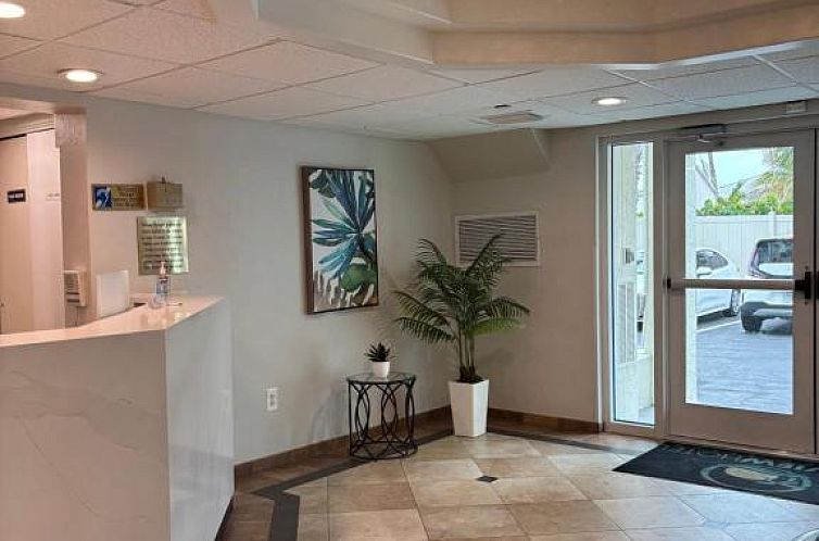 Gulfview Hotel - On the Beach