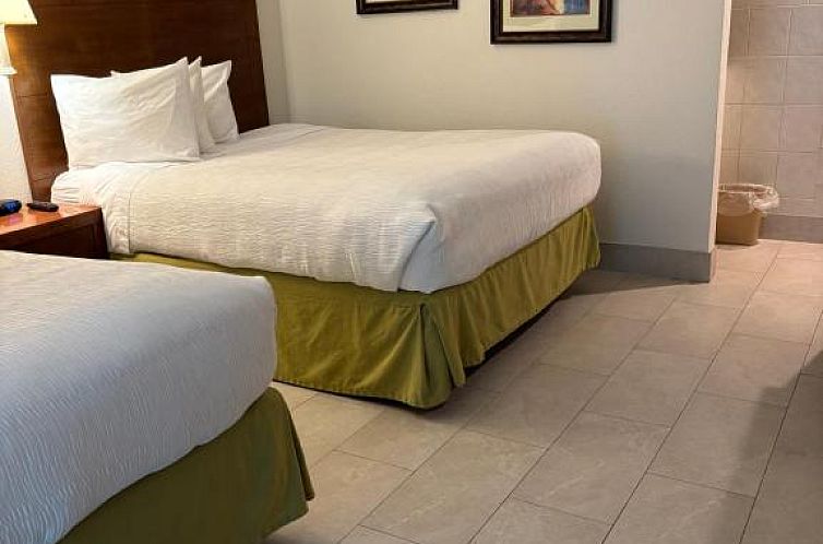 Gulfview Hotel - On the Beach