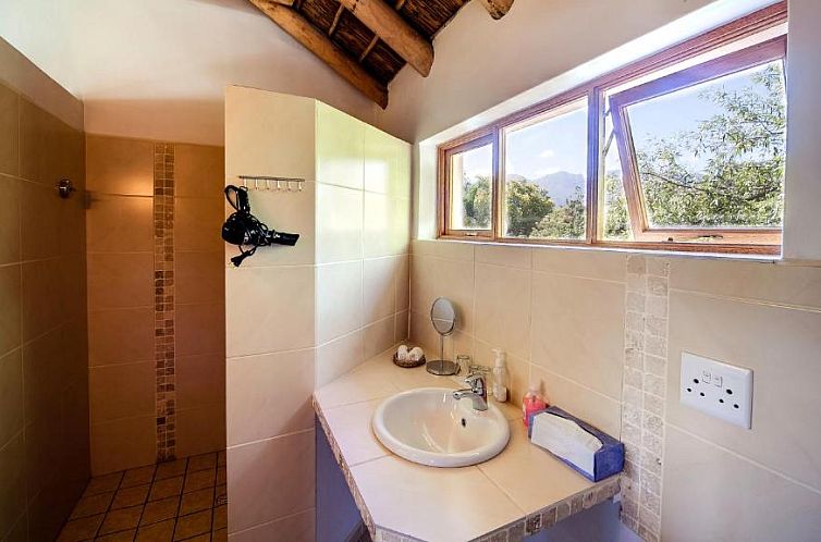 GuBas De Hoek meet eat sleep