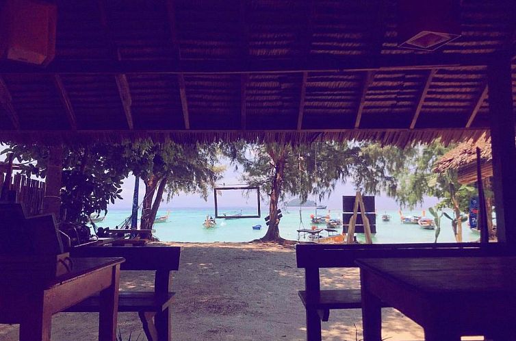 Adang Sea Divers & Eco Lodge