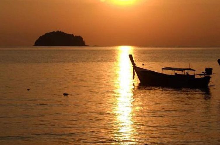 Adang Sea Divers & Eco Lodge