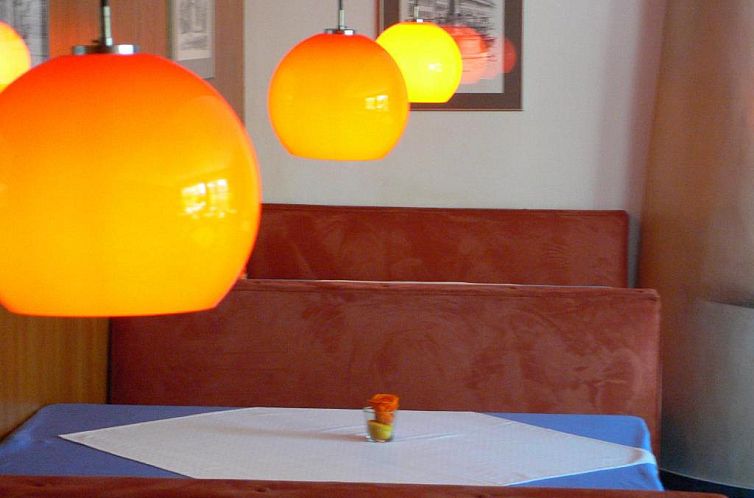 Hotel Meran Hallenbad & Sauna