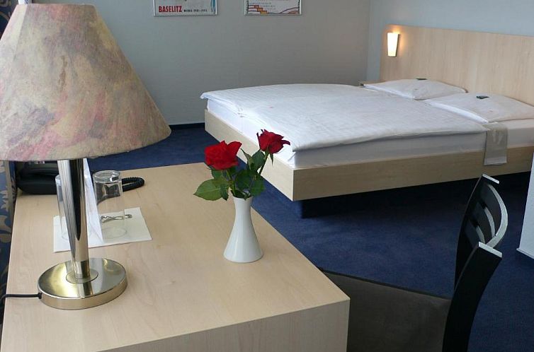 Hotel Meran Hallenbad & Sauna