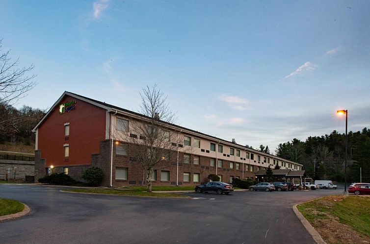 Holiday Inn Express Blowing Rock South, an IHG Hotel
