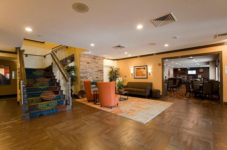 Holiday Inn Express Hotel & Suites Chicago-Deerfield/Lincoln