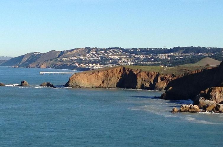 Pacifica Beach Hotel