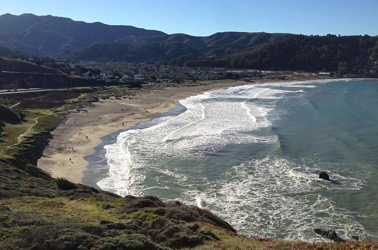 Pacifica Beach Hotel