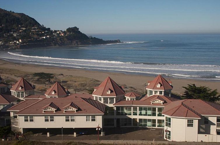 Pacifica Beach Hotel