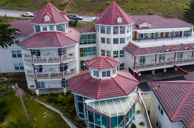 Pacifica Beach Hotel