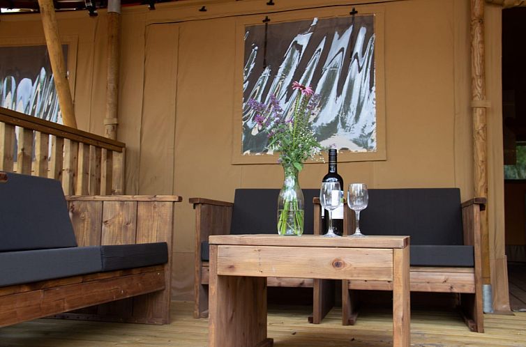 Lodgetent Community 16