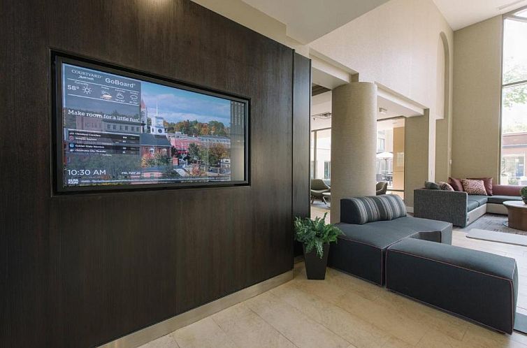 Courtyard by Marriott Nashua