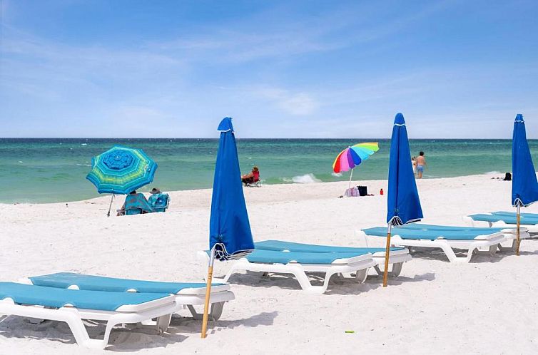 Beachcomber by the Sea