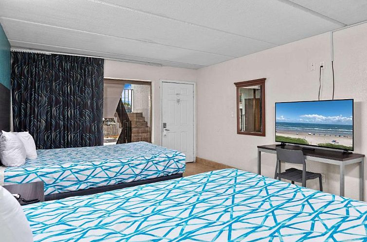 WindWater Hotel and Marina