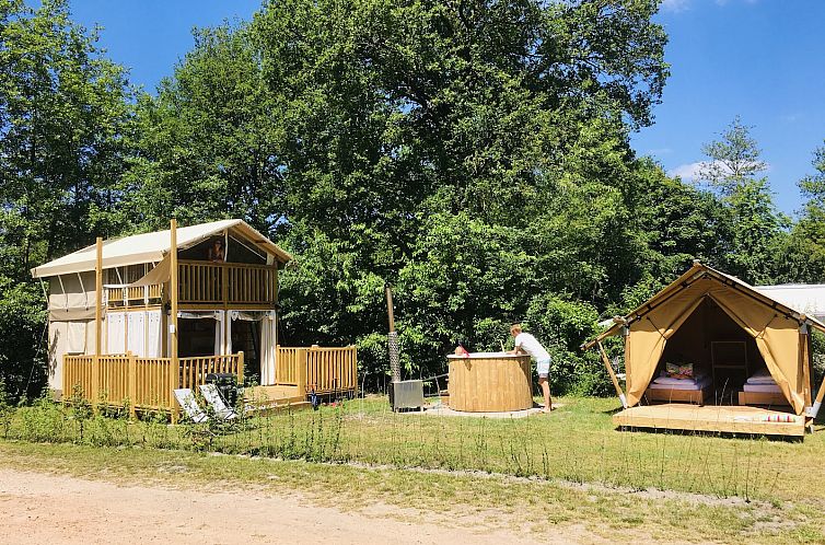 Guest house 523418 - Tent house Twente - Airlodge 2.0 Family Hottub