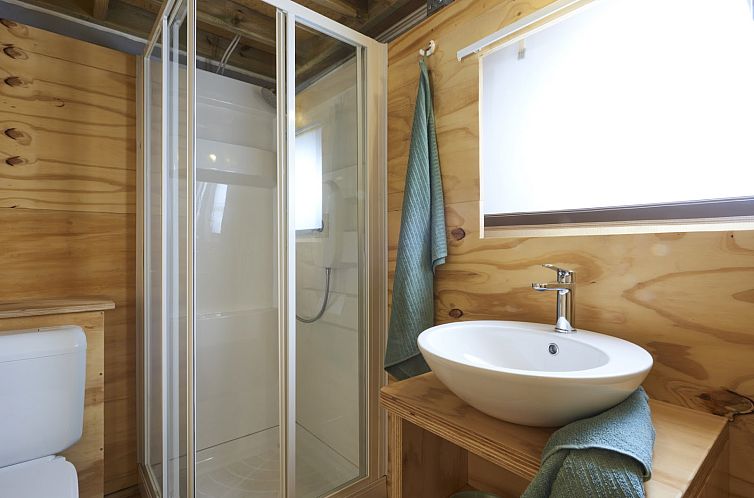 Airlodge 2.0 Family Hottub