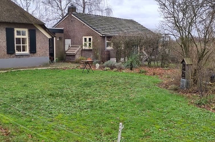 Vakantiehuisje in Heeten met ruime tuin in Salland, Overijssel, biedt rust en natuur.