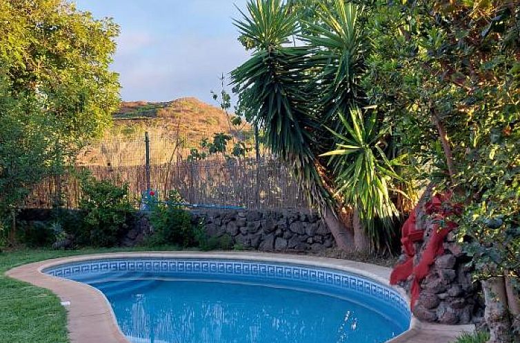 Casa Rural Doña Herminda